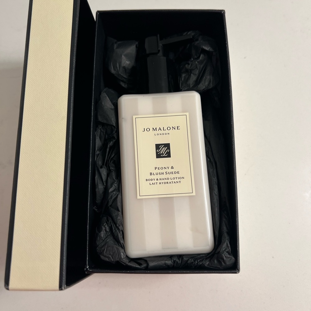 Jo Malone Peony & Blush Suede Lotion. Brand new in box! 8.5 oz